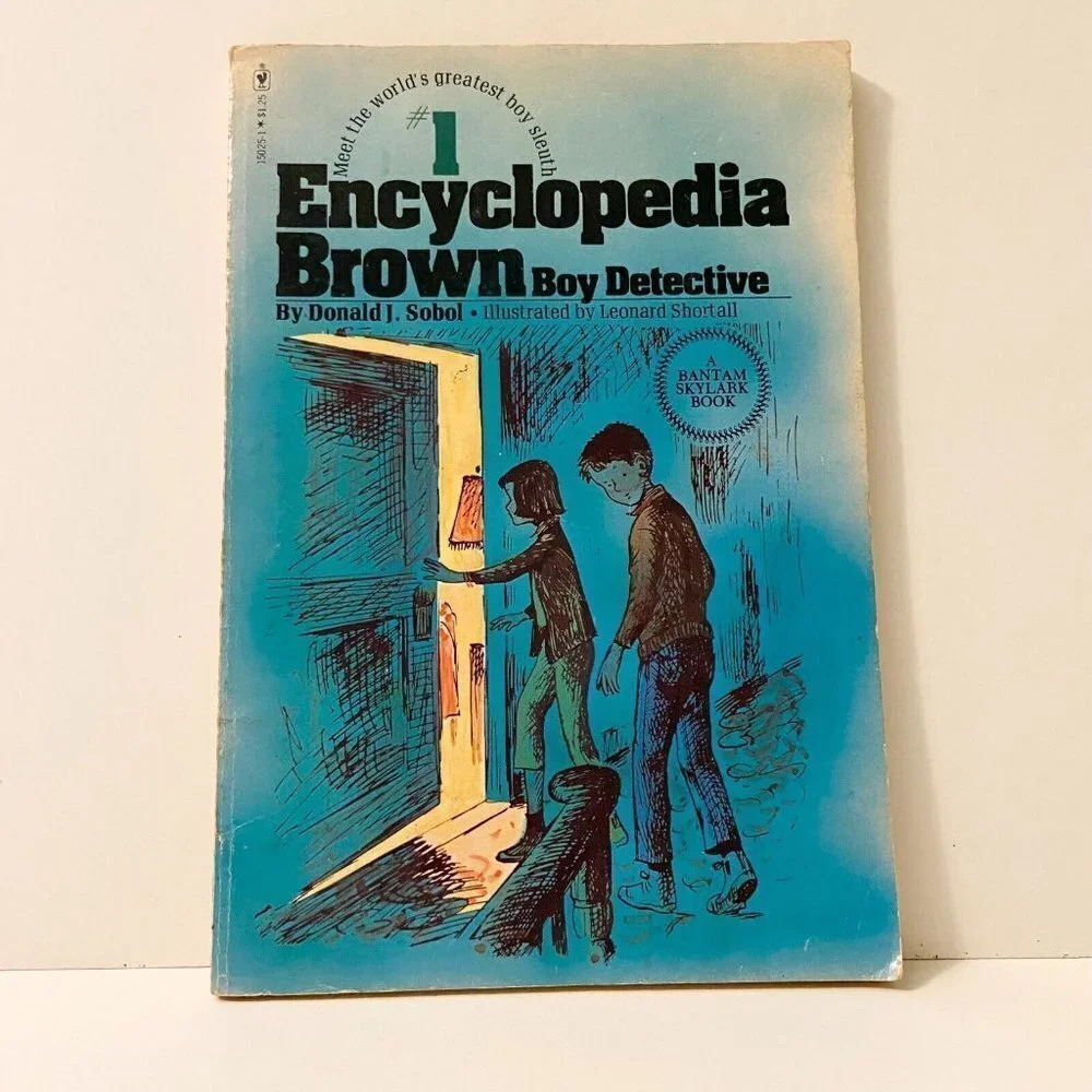 Vintage 1978 Encyclopedia Brown Boy Detective Book A Bantam Skylark Book